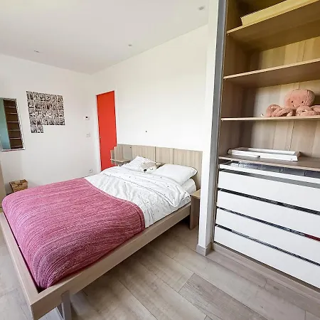 Pousada De Gamme Avec Piscine, Bar Et Cinema *